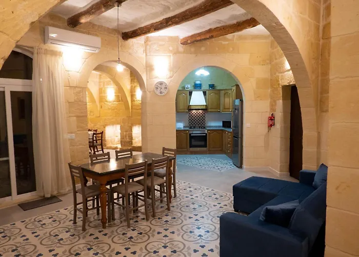 Surwig Vacation Townhouse Kerċem