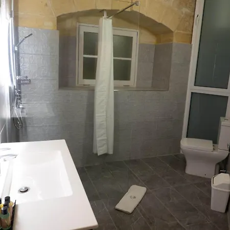 Surwig Vacation Townhouse Kerċem