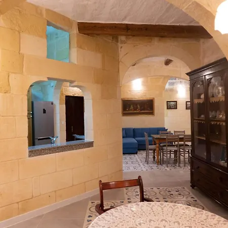 Surwig Vacation Townhouse Semesterbostad Kerċem